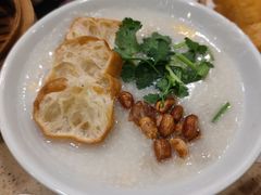 荔湾艇仔粥-点都德(北京路贰店)