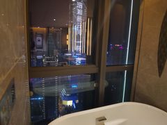 -重庆解放碑威斯汀酒店