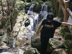 -藏龙百瀑风景区