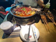 -吞鱼兽麻辣烤鱼(万达店)
