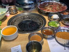 -老炉家木炭烤肉(长江国际店)