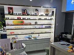 -视野联行眼镜蔡司·依视路官方授权店(顺城店)