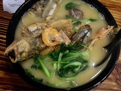 -台州老六海鲜面馆(上南总店)