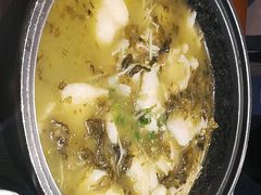 -渝是乎川渝小炒(新世界百货望京店)