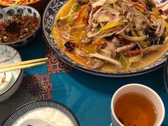 -一个勺子新疆锡伯主题私房菜(红墙巷49号院店)
