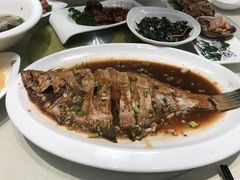 -威海会馆海鲜餐厅