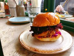 手撕猪肉红卷心菜三明治-RAC BAR(安福路店)