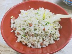 -江城燕子大排档(江汉路步行街店)