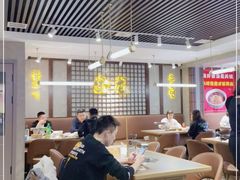 大堂-金龙烧烤·牛肉面(西塔店)