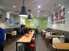 大堂-西粉堂新疆米粉(朝外店)