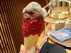 -VENCHI 闻绮(上海佛罗伦萨小镇店)