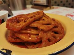 -堂瓦里·33年传统赣菜(第一街区店)