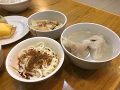 小吃十二件-龙抄手(春熙路总店)