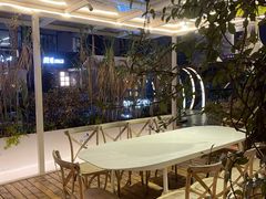 -春树下·树屋花房西餐厅(罍街AS1980店)