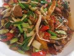 炒雞雜-银生食府·普洱菜(金星店)