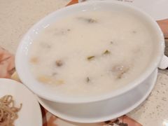 老火咸猪骨菜幹粥-点都德(盘福楼店)