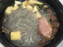 -全家便利店(上海南站站店)