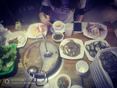 -蒙肥羊·酸汤潮牛·鲜牛肉火锅烤肉自助(岗顶店)