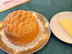 酥皮菠萝包-誉八仙粤菜(万象天地店)
