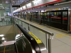 -阳澄湖中路(地铁站)