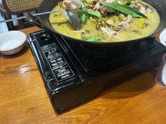 -干老庆贵州留一手烤鱼·地摊火锅(财经大学店)
