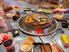 -彝人部落火盆烧烤(原内环足球场店)