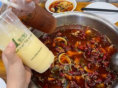 -重庆鱼美佳火锅(四川师大店)