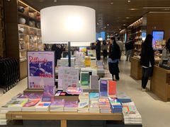 -茑屋书店(天目里店)