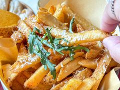 -普朗姆生蚝牛排馆 The Plump Oyster(成都摩方购物中心店)