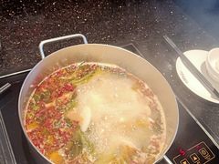 藤椒酸菜无骨鸡-捞王锅物料理(金城路店)