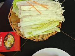 -六味牛杂煲·斋菜煲(桫椤湾店)