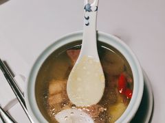 竹荪炖老鸡汤-同庆楼(金宝汇店)