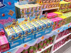 -名创优品(山东青岛华润万象城店)