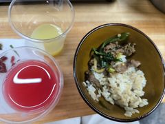 -农夫人家餐饮