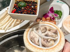 -四季缤纷椰子鸡(雨花亭凯德广场店)