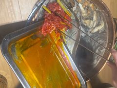 -洱火云南酸菜牛肉火锅(石景山当代商城店)