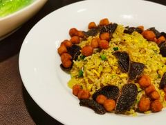 黑松露鹅肝炒饭-广州文华东方酒店·江-由辉师傅主理