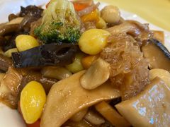 十八罗汉-功德林素菜饭庄(前门店)