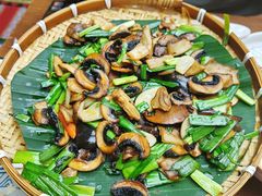 -云海肴·汽锅鸡·云南菜(天山百盛优客店)