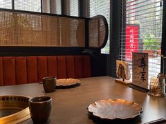 -铭牛烧肉·和牛海鲜自助(高新月牙湖店)