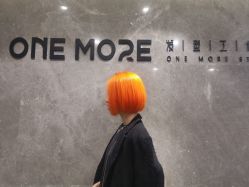 -变画·发型STUDIO