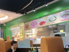 -锦园春香港茶餐厅(西海湾旗舰店)