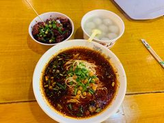 -八一好吃街·高品美食广场