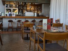 -ROAST coffee & eatery