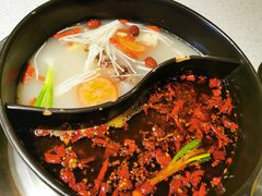 鸳鸯锅-钢管厂五区小郡肝串串香(南山店)