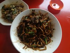 -三百碗宝应长鱼面(板仓街店)