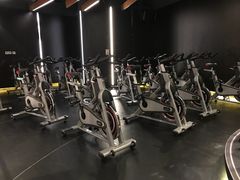 -银吉姆健身(恒隆馆)