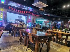 大堂-马路牙子地桌烤肉(工体店)