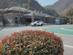 -滴水洞景区