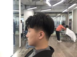 -ON STAR SALON